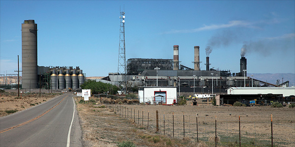 Four Corners Area CoalFired Power Plant